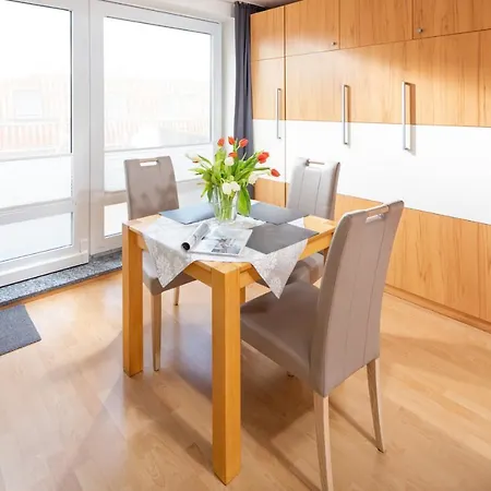 Strandhafer Am Kurpark Apartment